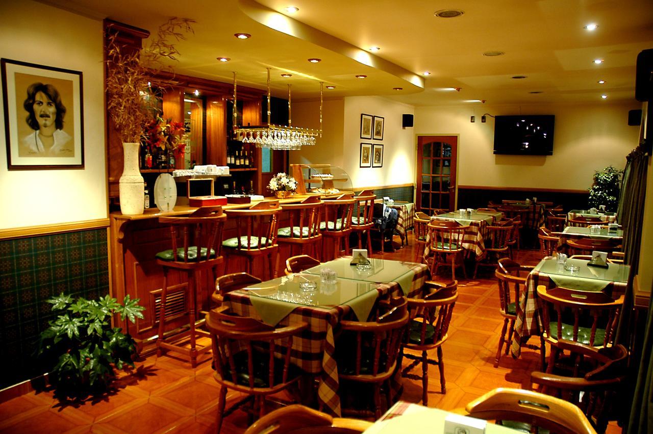 Hotel Punta Arenas 里奥加耶戈斯 外观 照片